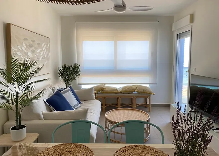 Veneciola Golf Ii - Sea Views And Relax Apartament